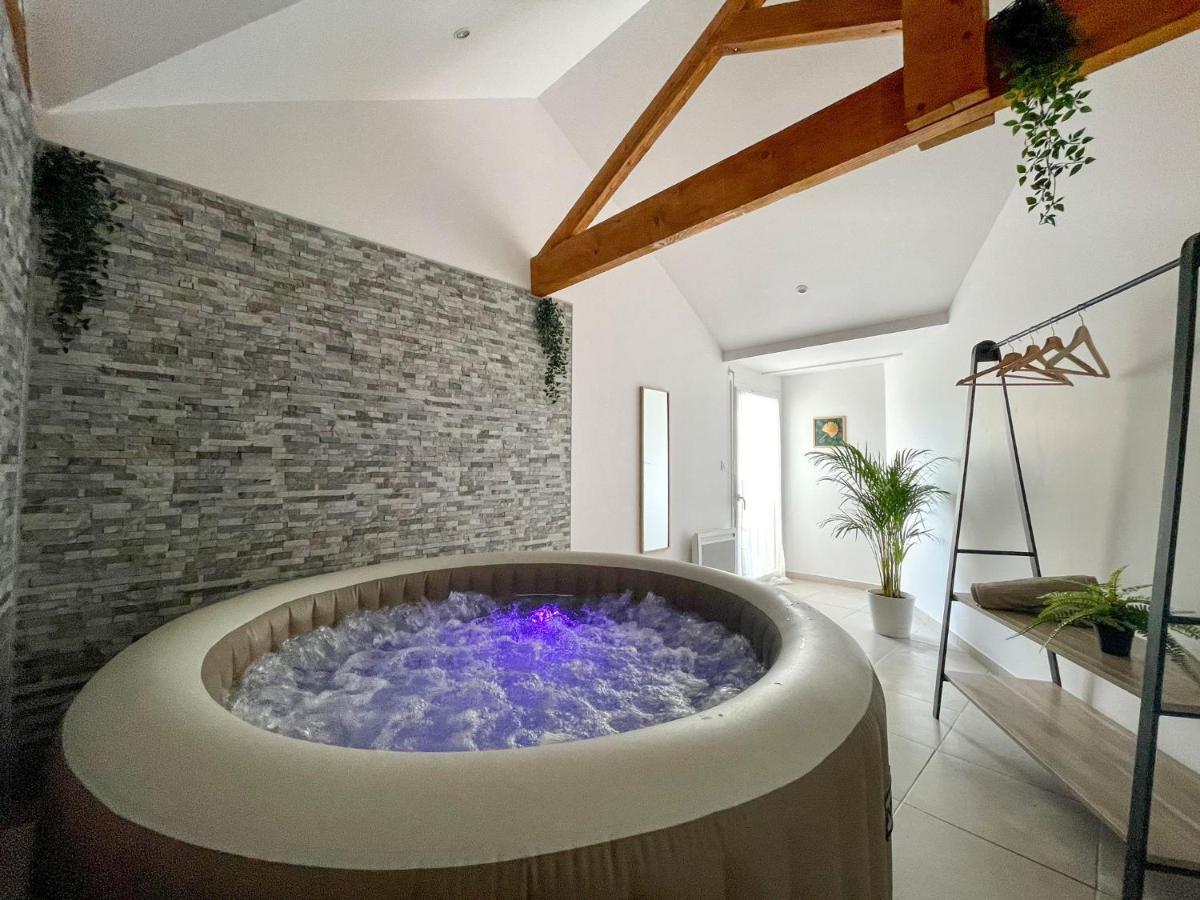 Апартаменти Un Cocon Pour 2 Ou 4 - Merignac -Jacuzzi - Netflix - Tram A Екстер'єр фото